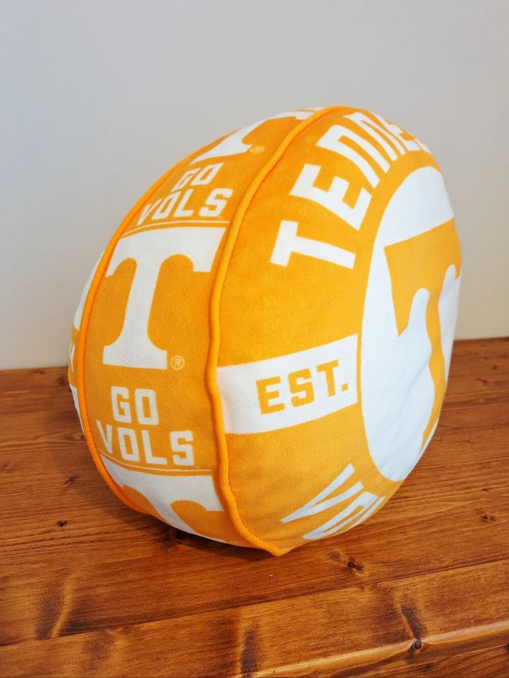 Tennessee Volunteers Round Plush Pillow | UT Vols Orange & White 16